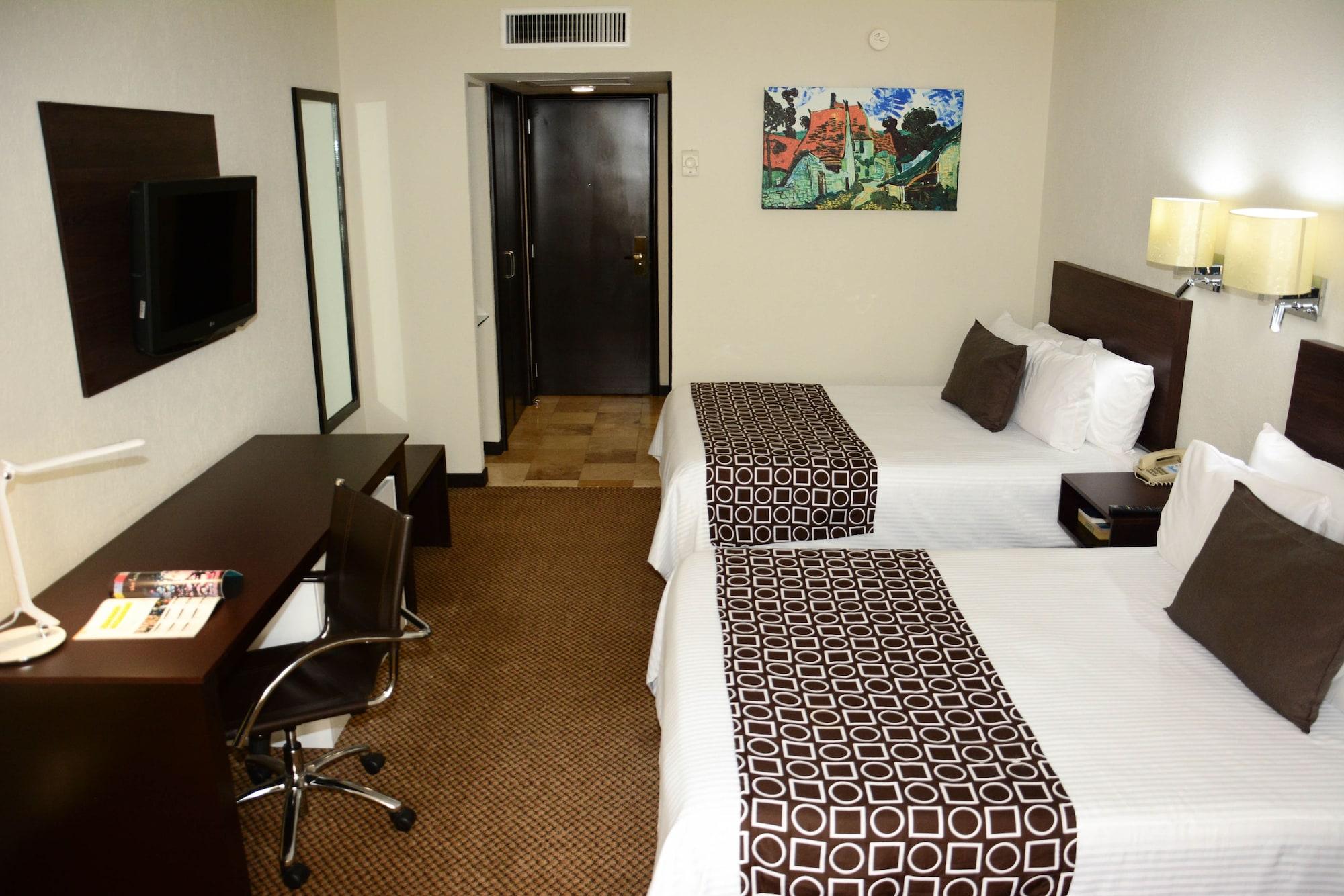 Wyndham Executivo Culiacán Esterno foto