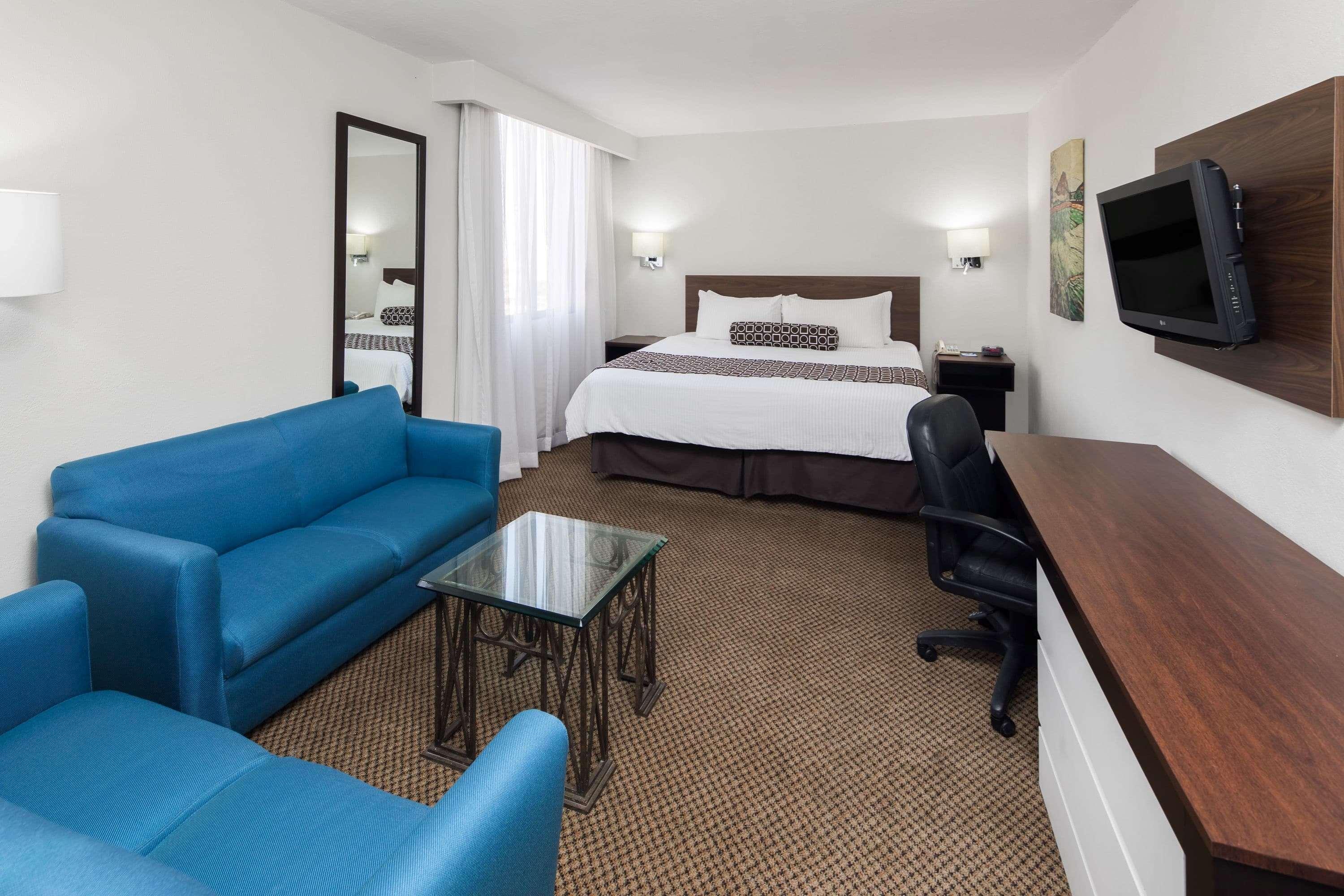 Wyndham Executivo Culiacán Esterno foto