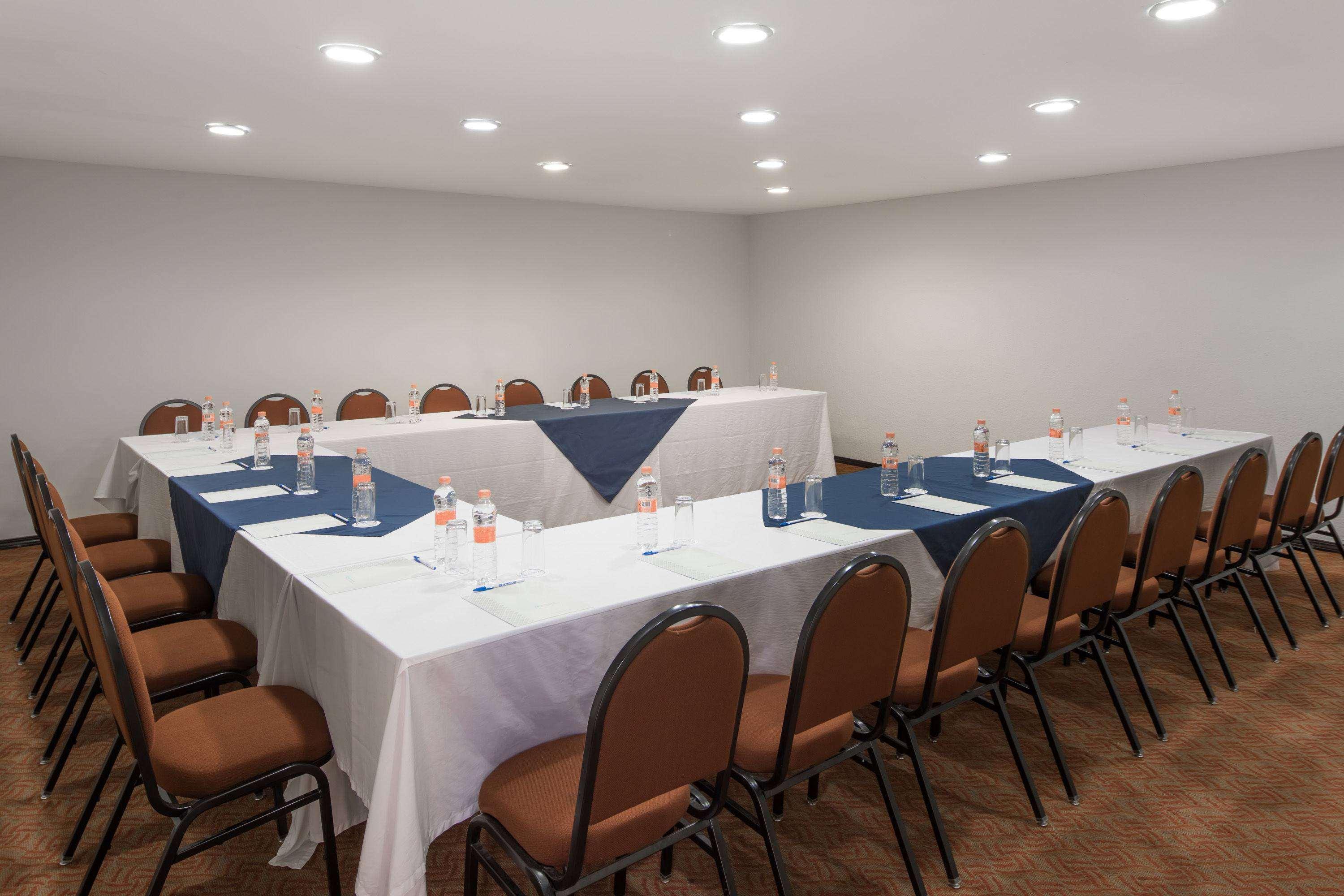 Wyndham Executivo Culiacán Esterno foto