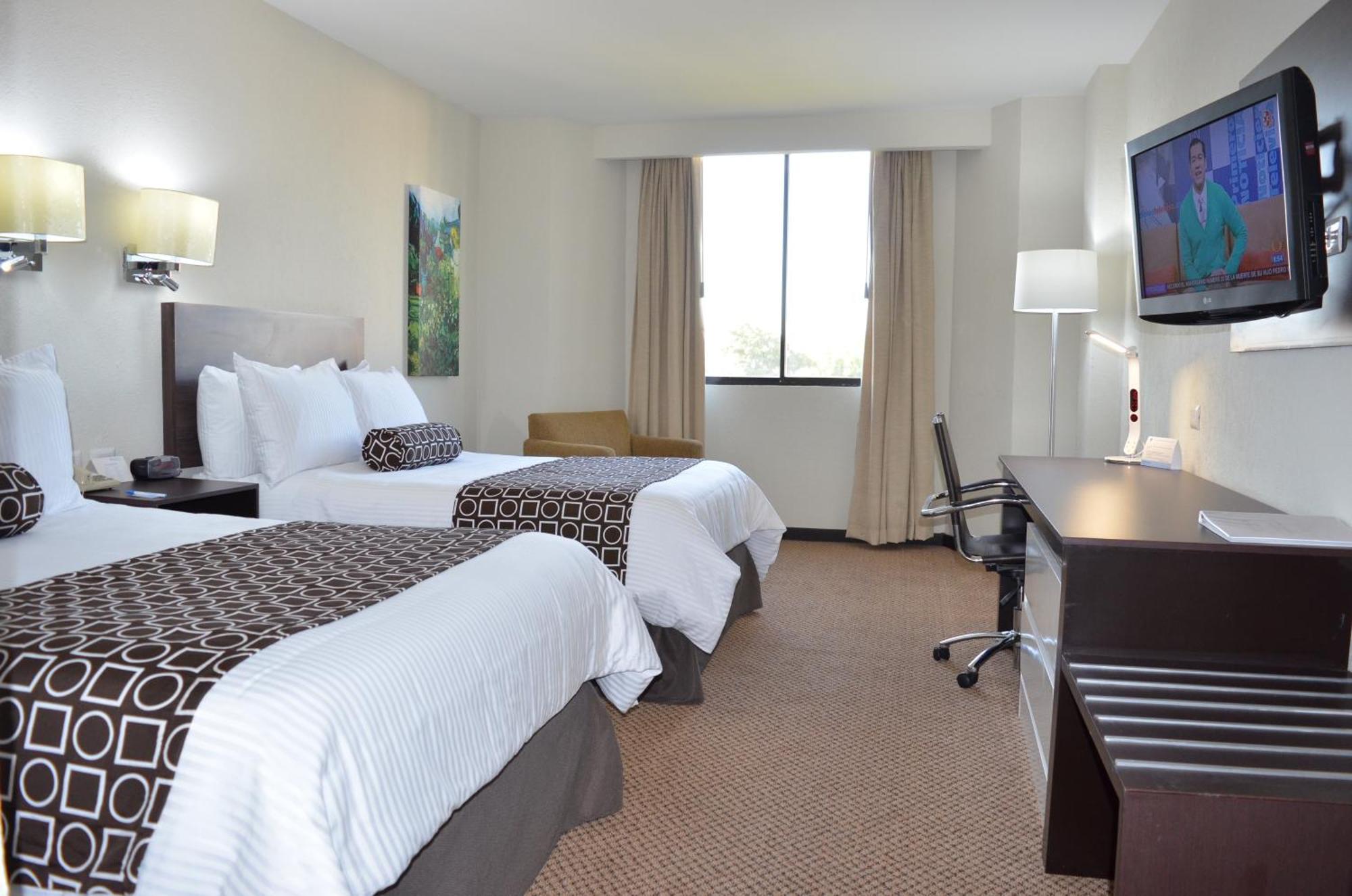 Wyndham Executivo Culiacán Esterno foto