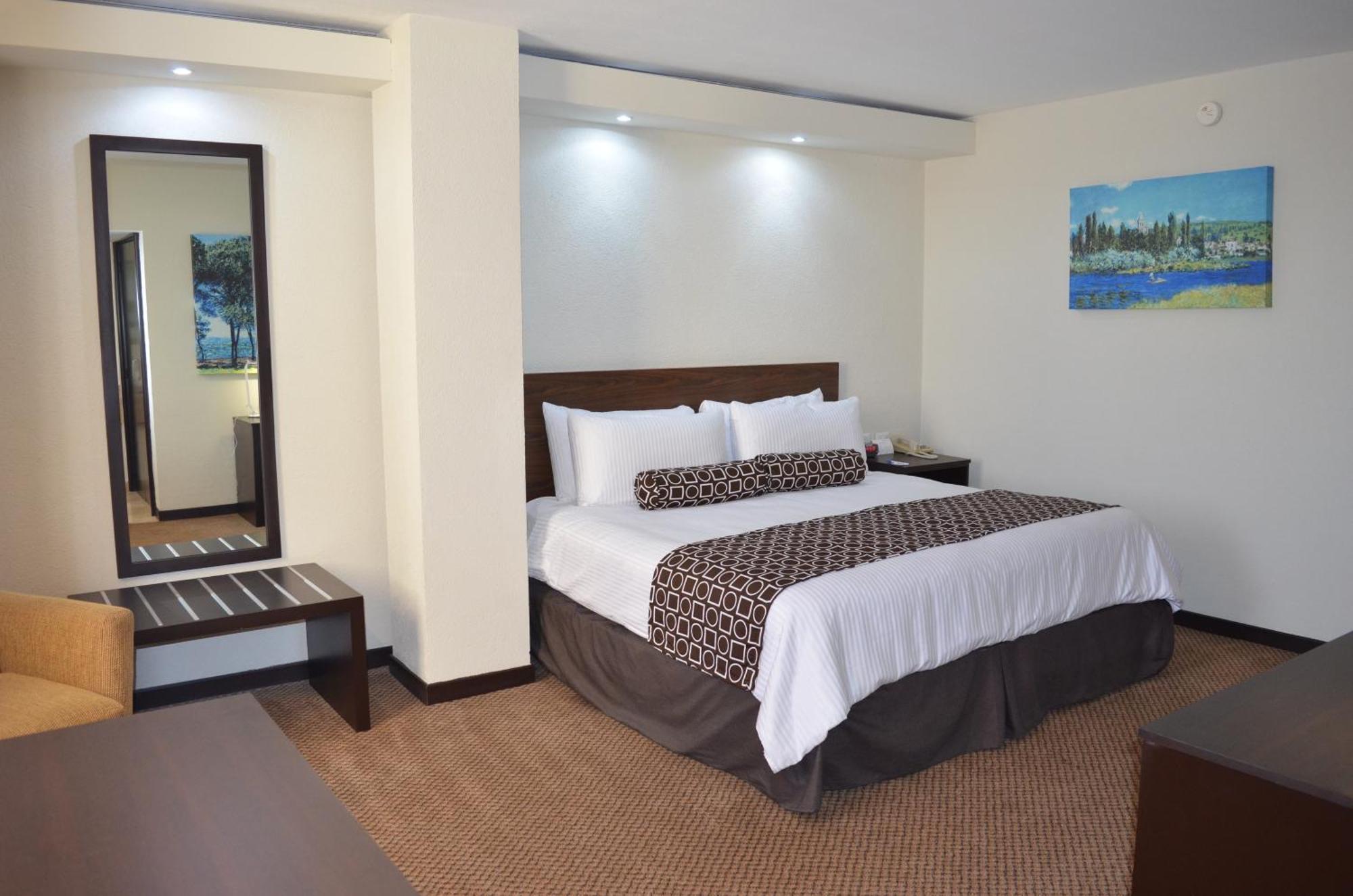 Wyndham Executivo Culiacán Esterno foto