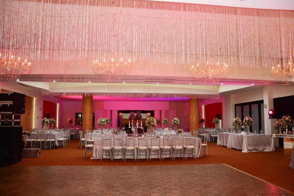 Wyndham Executivo Culiacán Esterno foto