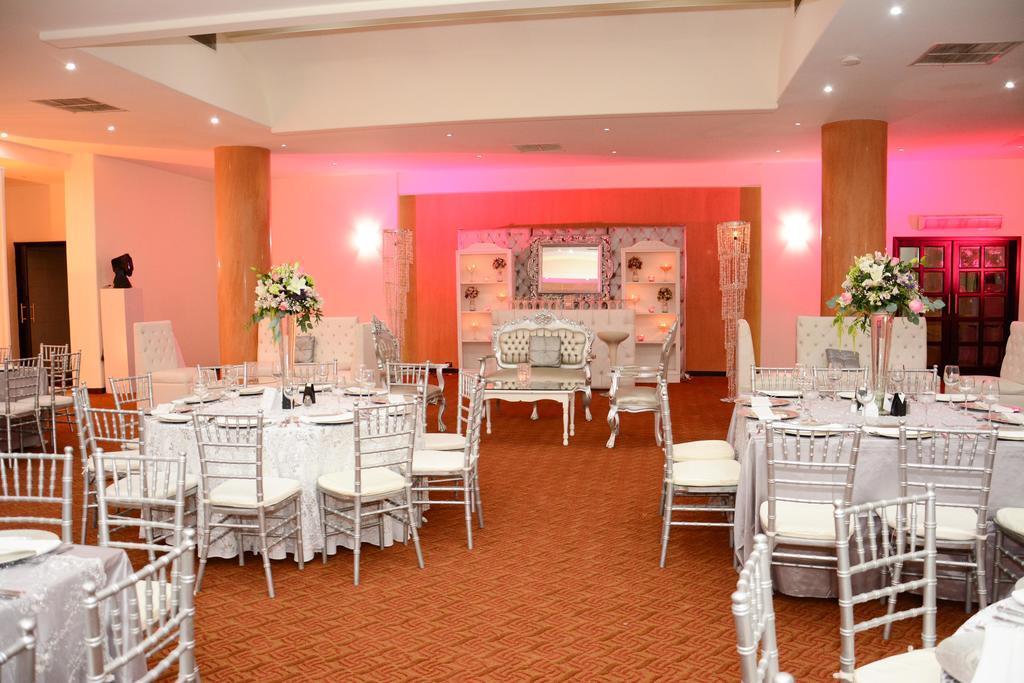 Wyndham Executivo Culiacán Esterno foto