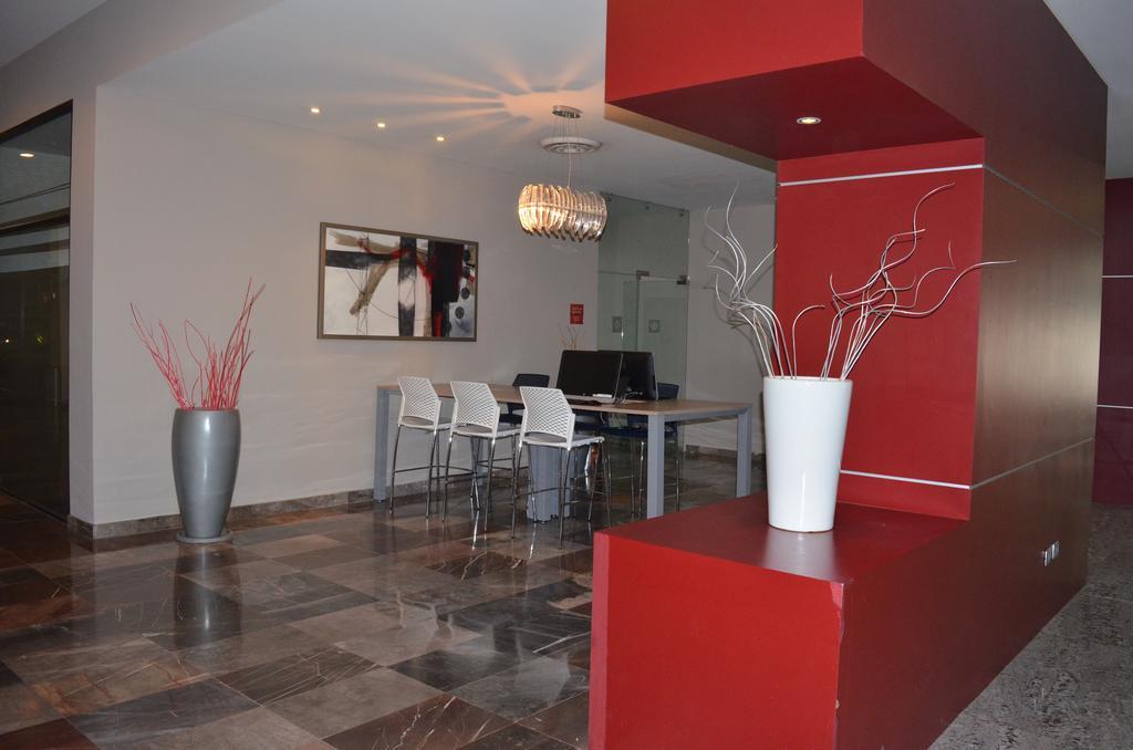 Wyndham Executivo Culiacán Esterno foto