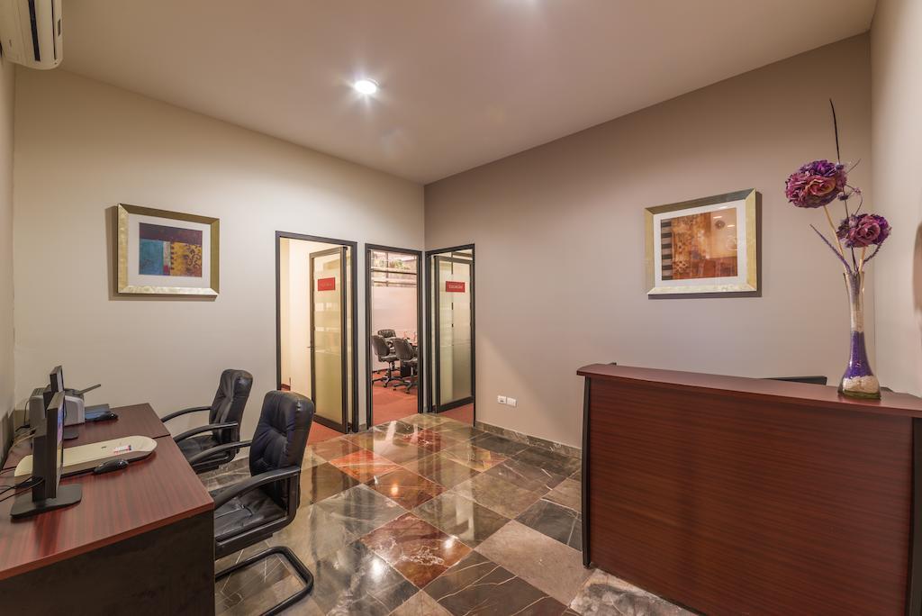 Wyndham Executivo Culiacán Esterno foto